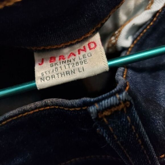 J Brand Jeans Size 28 Skinny Leg Stretch Northern LI 
Women's Denim Pants - Picture 6 of 7